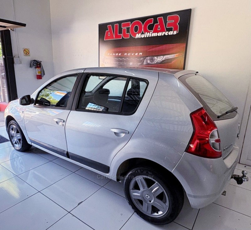 SANDERO 1.6 PRIVILÉGE 16V FLEX 4P MANUAL - 2010 - CAMPO BOM