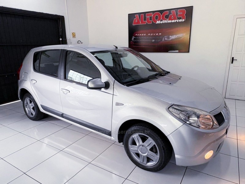 SANDERO 1.6 PRIVILÉGE 16V FLEX 4P MANUAL - 2010 - CAMPO BOM