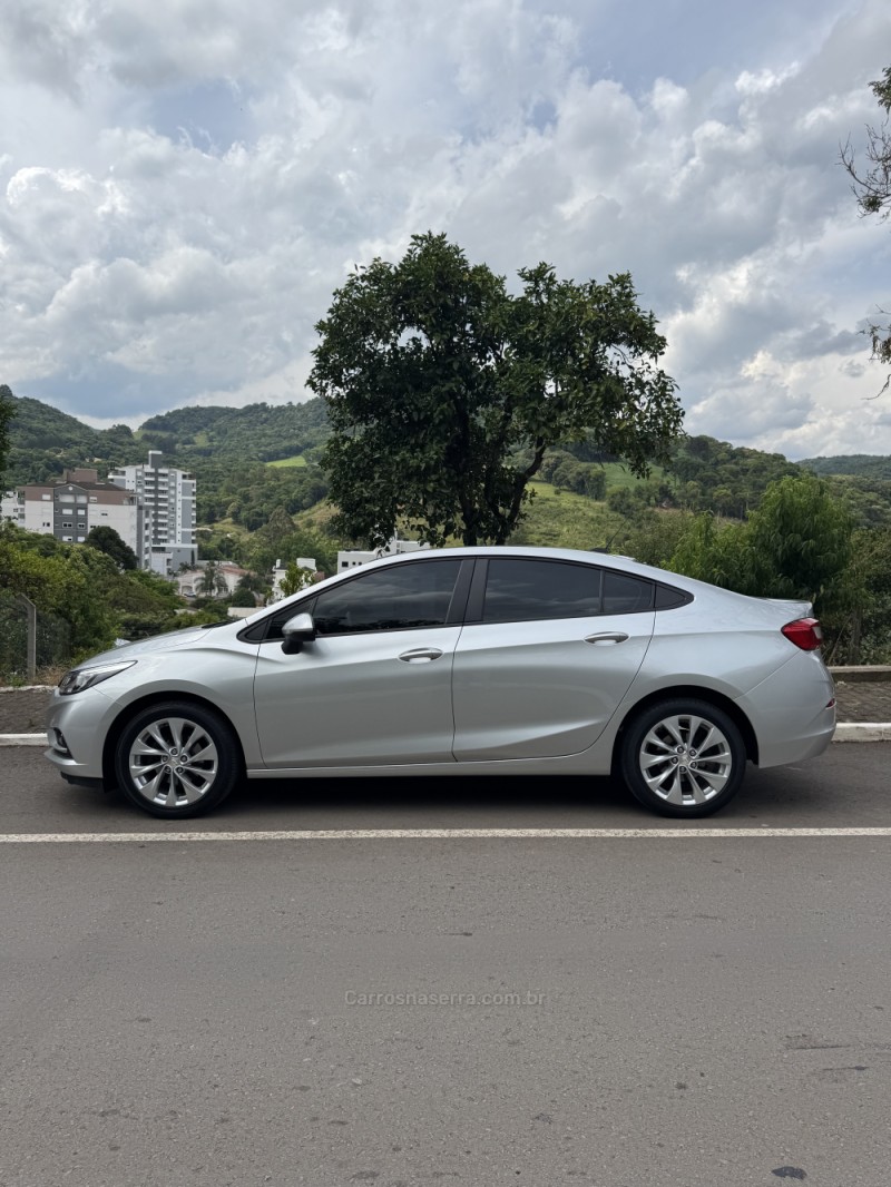 CRUZE 1.4 TURBO LT 16V FLEX 4P AUTOMÁTICO - 2019 - NOVA ARAçá