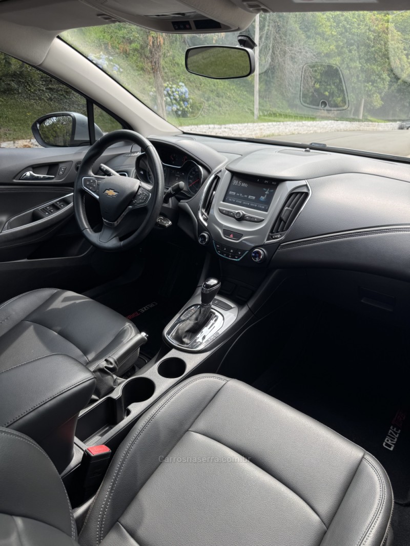CRUZE 1.4 TURBO LT 16V FLEX 4P AUTOMÁTICO - 2019 - NOVA ARAçá