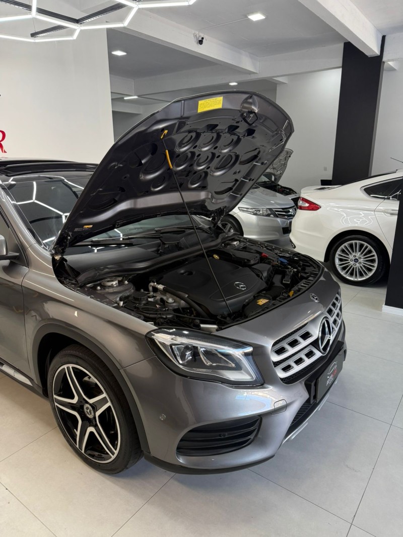 GLA 250 2.0 16V TURBO GASOLINA ENDURO 4P AUTOMÁTICO - 2018 - CAXIAS DO SUL