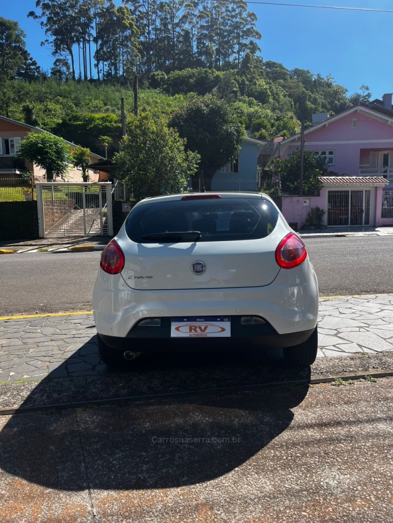 BRAVO 1.8 ESSENCE 16V FLEX 4P MANUAL - 2012 - CARLOS BARBOSA