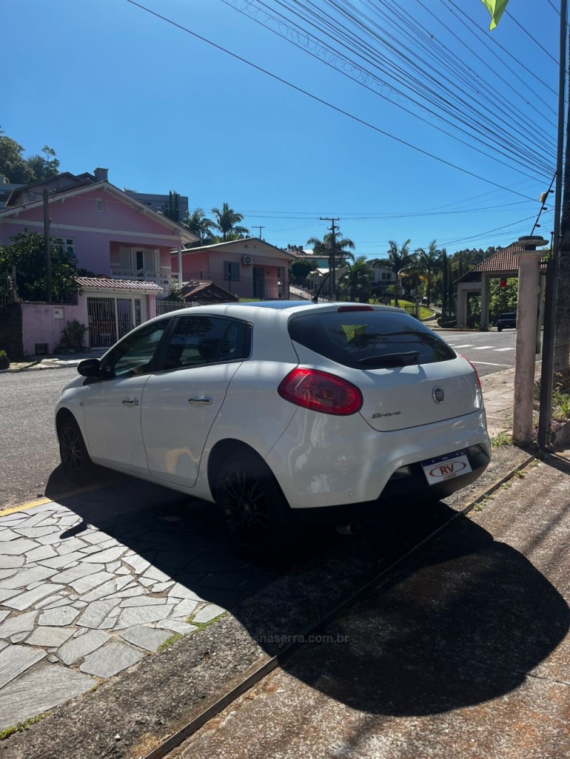 BRAVO 1.8 ESSENCE 16V FLEX 4P MANUAL - 2012 - CARLOS BARBOSA