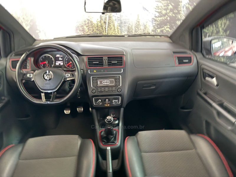 FOX 1.6 MI ROCK IN RIO 8V FLEX 4P MANUAL - 2016 - GARIBALDI