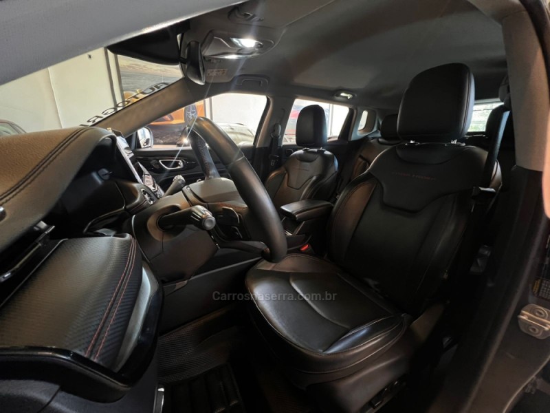 COMPASS 2.0 TRAILHAWK TD350 TURBO DIESEL 4X4 4P AUTOMÁTICO - 2022 - CAMPO BOM