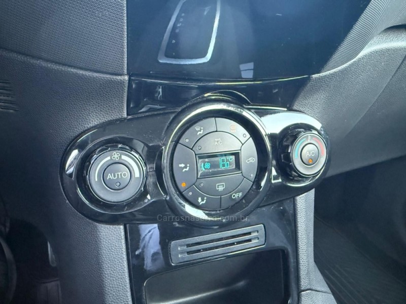 FIESTA 1.6 TITANIUM HATCH 16V FLEX 4P AUTOMÁTICO - 2015 - CAXIAS DO SUL
