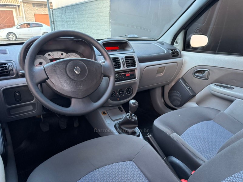 CLIO 1.6 PRIVILÉGE SEDAN 16V FLEX 4P MANUAL - 2008 - ESTâNCIA VELHA
