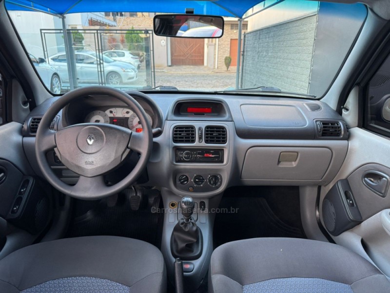 CLIO 1.6 PRIVILÉGE SEDAN 16V FLEX 4P MANUAL - 2008 - ESTâNCIA VELHA