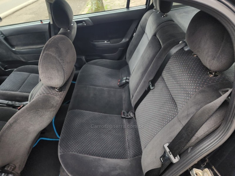 ASTRA 2.0 MPFI ADVANTAGE 8V FLEX 4P MANUAL - 2010 - VACARIA