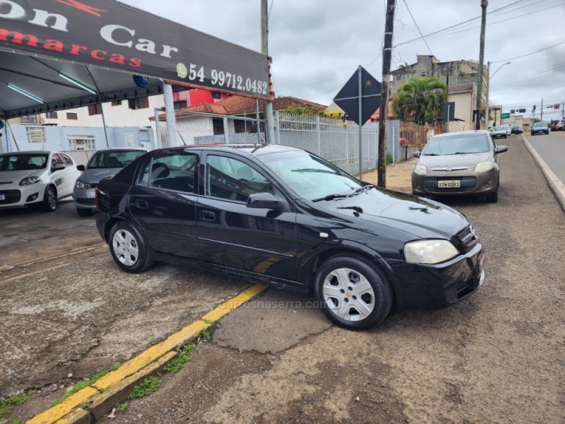 ASTRA 2.0 MPFI ADVANTAGE 8V FLEX 4P MANUAL - 2010 - VACARIA