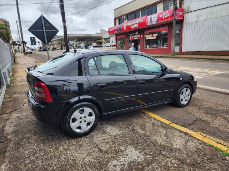 ASTRA 2.0 MPFI ADVANTAGE 8V FLEX 4P MANUAL - 2010 - VACARIA