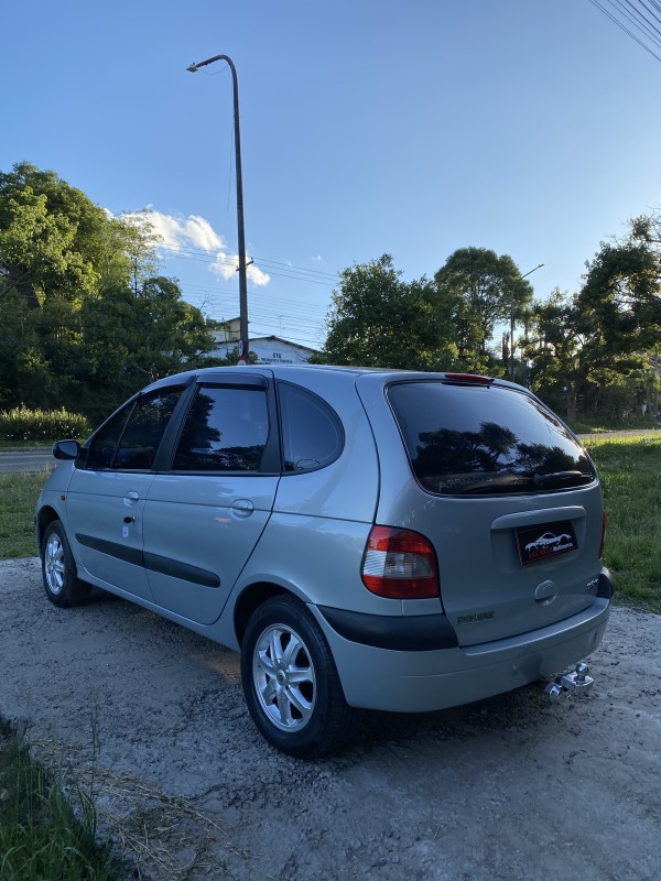 SCÉNIC 2.0 RXE 16V GASOLINA 4P MANUAL - 2004 - CAXIAS DO SUL
