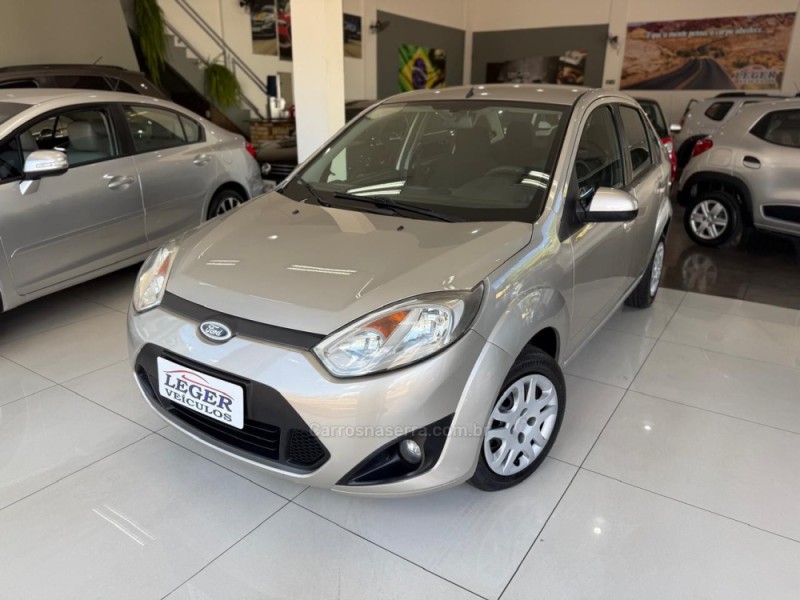FIESTA 1.6 MPI SEDAN 8V FLEX 4P MANUAL - 2011 - SãO LEOPOLDO