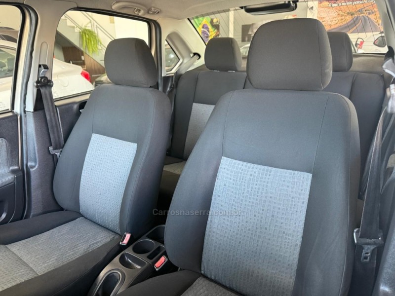 FIESTA 1.6 MPI SEDAN 8V FLEX 4P MANUAL - 2011 - SãO LEOPOLDO