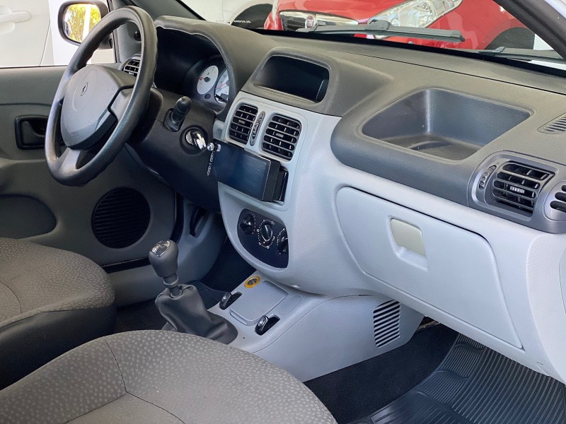 CLIO 1.0 CAMPUS 16V FLEX 4P MANUAL - 2011 - CAXIAS DO SUL