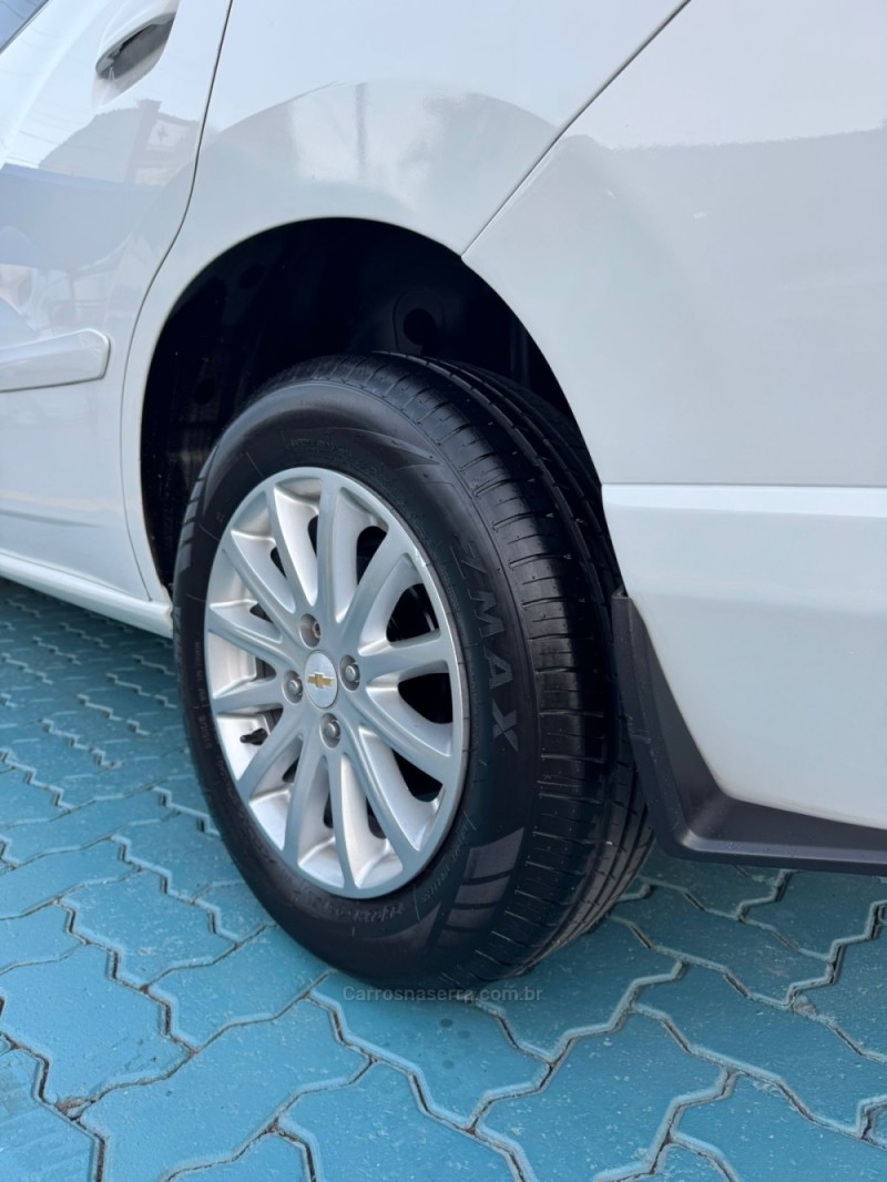 SPIN 1.8 LT 8V FLEX 4P MANUAL - 2013 - ESTâNCIA VELHA