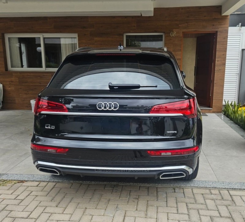 Q5 2.0 TFSI S-LINE S TRONIC 16V GASOLINA 4P AUTOMÁTICO - 2023 - GUAPORé