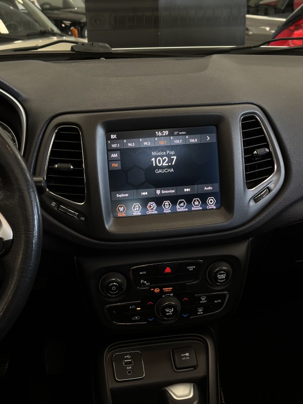 COMPASS 2.0 16V FLEX LONGITUDE AUTOMÁTICO - 2018 - CAXIAS DO SUL