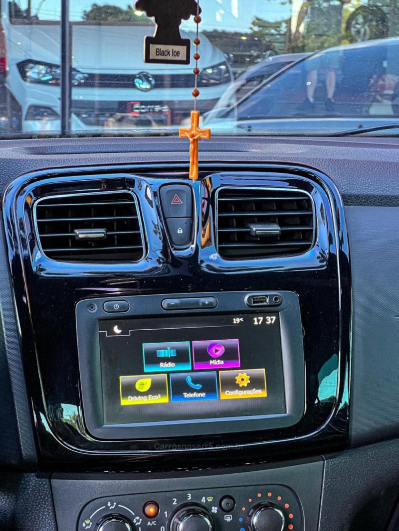 LOGAN 1.6 ZEN 16V FLEX 4P MANUAL - 2021 - CANELA