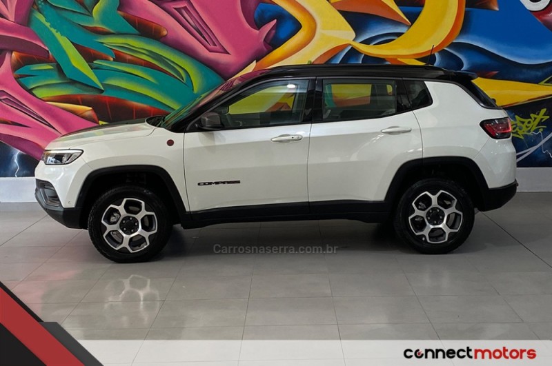 COMPASS 2.0 16V DIESEL TRAILHAWK 4X4 AUTOMÁTICO - 2023 - BENTO GONçALVES