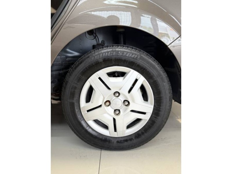 PRISMA 1.0 MPFI LT 8V FLEX 4P MANUAL - 2013 - CAXIAS DO SUL