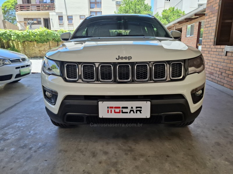 COMPASS 2.0 16V DIESEL LONGITUDE 4X4 AUTOMÁTICO - 2018 - GARIBALDI