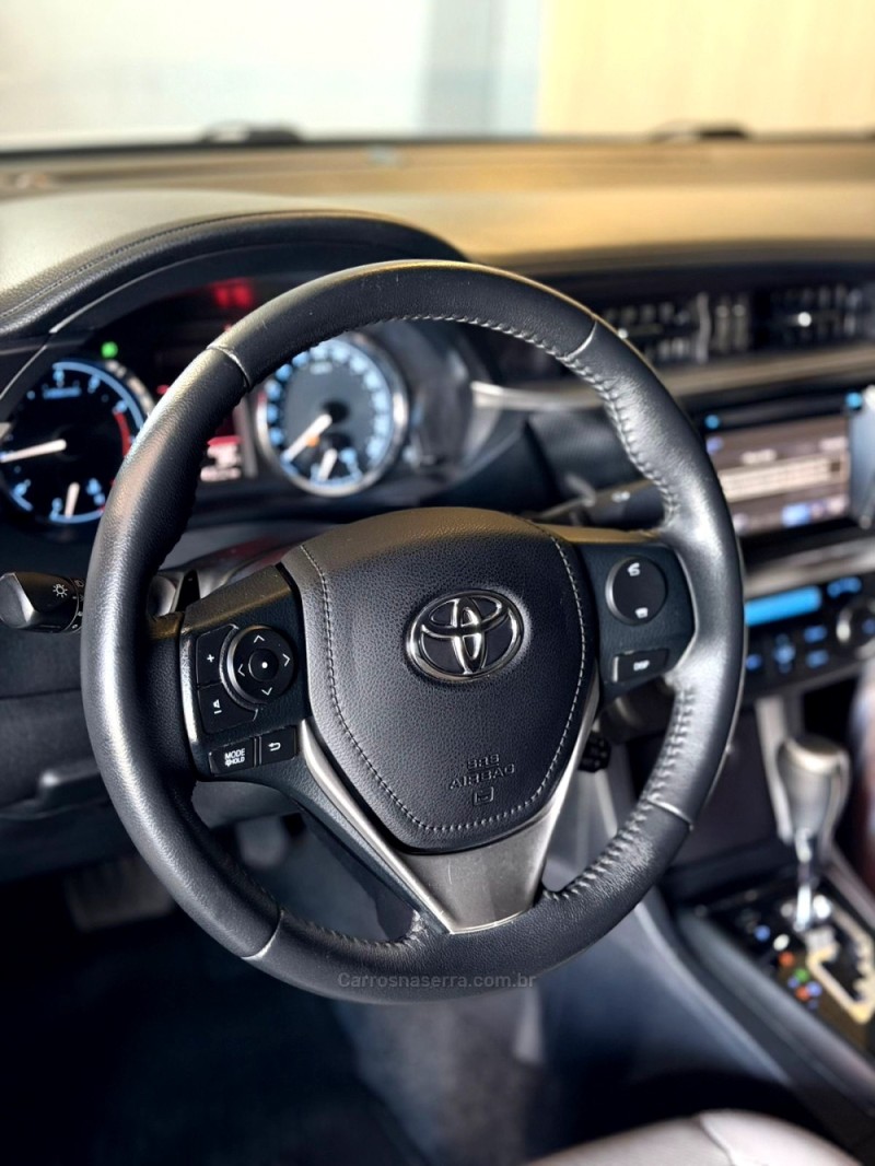 COROLLA 2.0 XEI 16V FLEX 4P AUTOMÁTICO - 2017 - LAJEADO