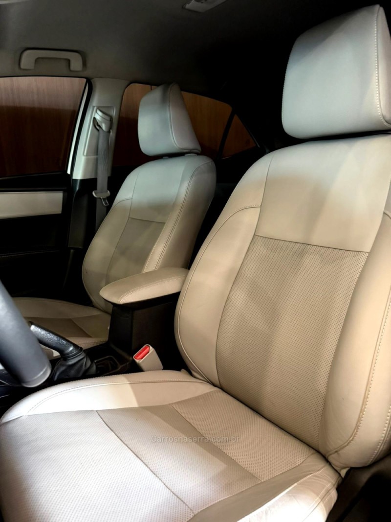 COROLLA 2.0 XEI 16V FLEX 4P AUTOMÁTICO - 2017 - LAJEADO