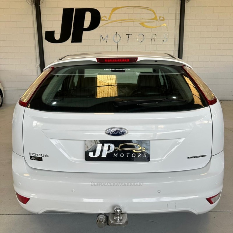 FOCUS 2.0 16V FLEX 4P AUTOMÁTICO - 2013 - NOVO HAMBURGO