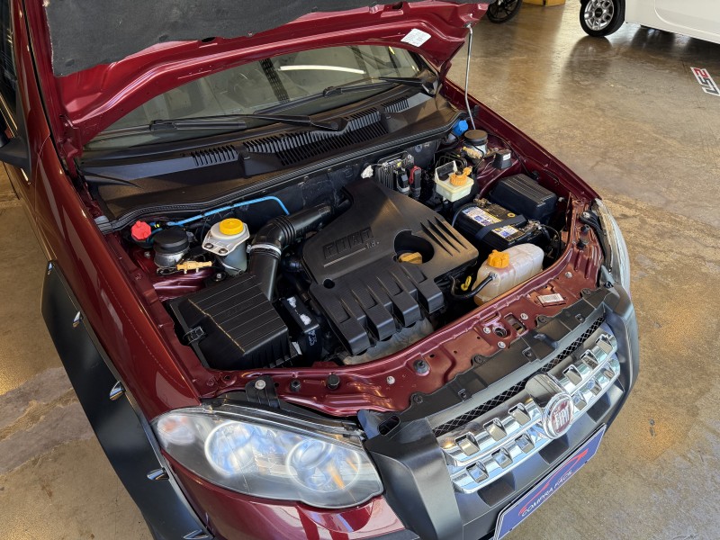 PALIO 1.8 MPI ADVENTURE LOCKER WEEKEND 8V FLEX 4P MANUAL - 2010 - BENTO GONçALVES