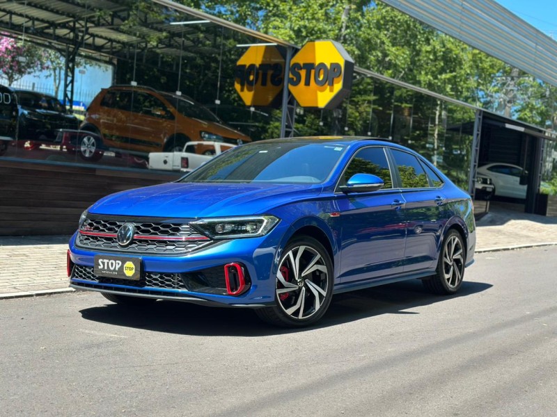 jetta 2.0 16v tsi gli 350 gasolina 4p automatico 2024 dois irmaos