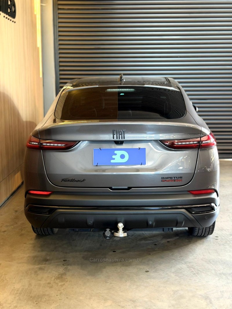 FASTBACK 1.0 IMPETUS 200 TURBO FLEX 4P AUTOMÁTICO - 2023 - LAJEADO