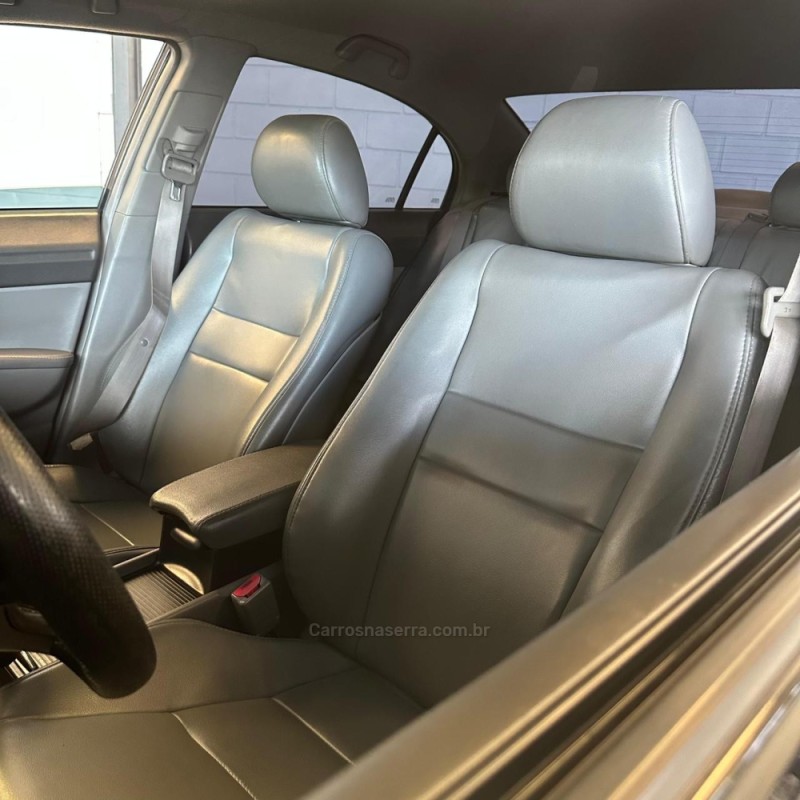CIVIC 1.8 LXS 16V GASOLINA 4P MANUAL - 2008 - NOVO HAMBURGO