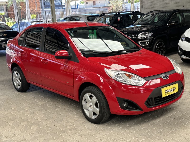 FIESTA 1.6 ROCAM SEDAN 8V FLEX 4P MANUAL - 2014 - CAXIAS DO SUL