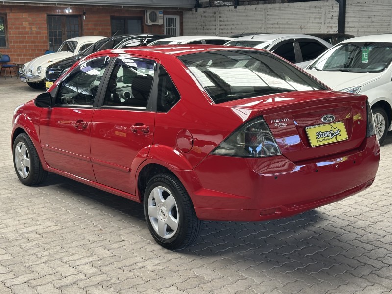 FIESTA 1.6 ROCAM SEDAN 8V FLEX 4P MANUAL - 2014 - CAXIAS DO SUL
