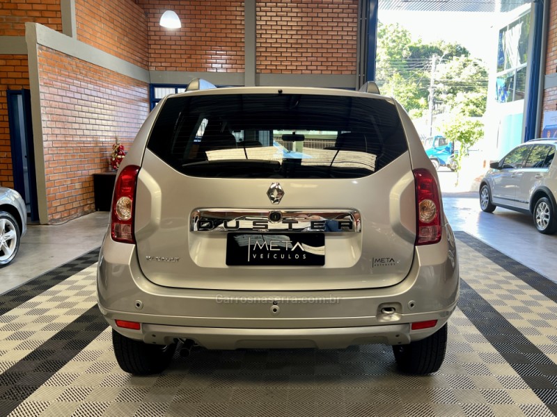 DUSTER 1.6 DYNAMIQUE 4X2 16V FLEX 4P MANUAL - 2014 - BENTO GONçALVES