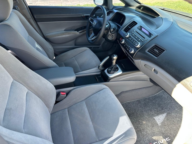 CIVIC 1.8 LXS 16V GASOLINA 4P MANUAL - 2008 - FARROUPILHA