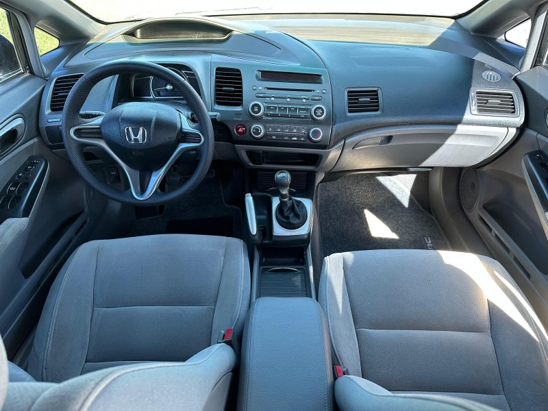 CIVIC 1.8 LXS 16V GASOLINA 4P MANUAL - 2008 - FARROUPILHA