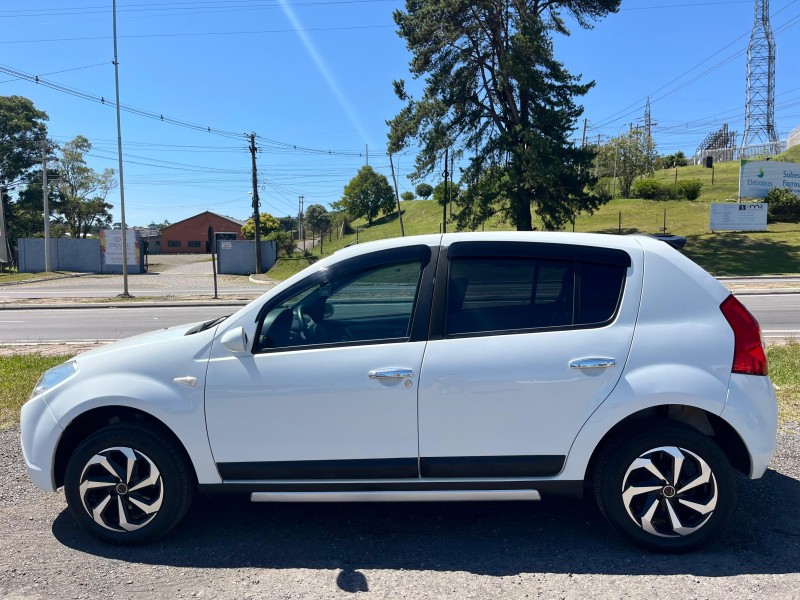 SANDERO 1.6 PRIVILÉGE 8V FLEX 4P MANUAL - 2009 - FARROUPILHA