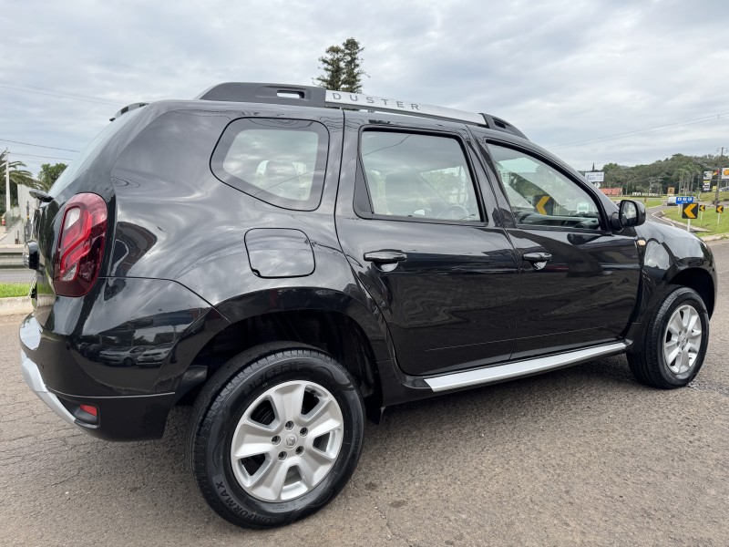 DUSTER 1.6 DYNAMIQUE 4X2 16V FLEX 4P MANUAL - 2016 - DOIS IRMãOS