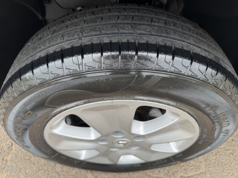 DUSTER 1.6 DYNAMIQUE 4X2 16V FLEX 4P MANUAL - 2016 - DOIS IRMãOS