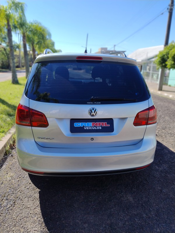 SPACEFOX 1.6 MI TREND 8V FLEX 4P MANUAL - 2011 - CAMPO BOM