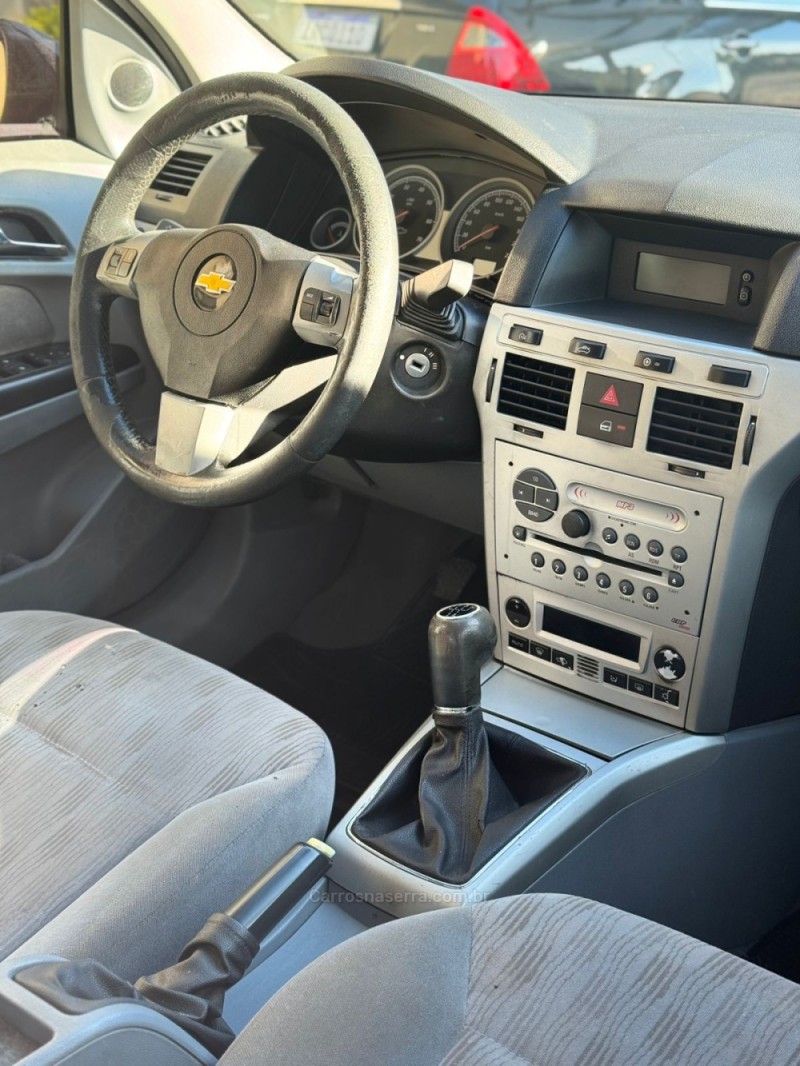 VECTRA 2.0 MPFI ELEGANCE 8V 140CV FLEX 4P MANUAL - 2009 - MONTENEGRO