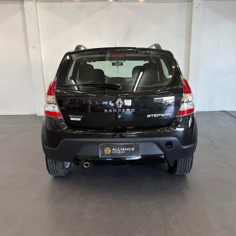 SANDERO 1.6 STEPWAY TWEED 8V FLEX 4P MANUAL - 2014 - CAXIAS DO SUL