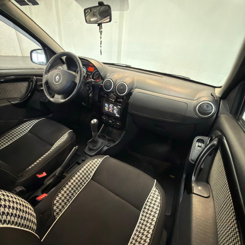 SANDERO 1.6 STEPWAY TWEED 8V FLEX 4P MANUAL - 2014 - CAXIAS DO SUL