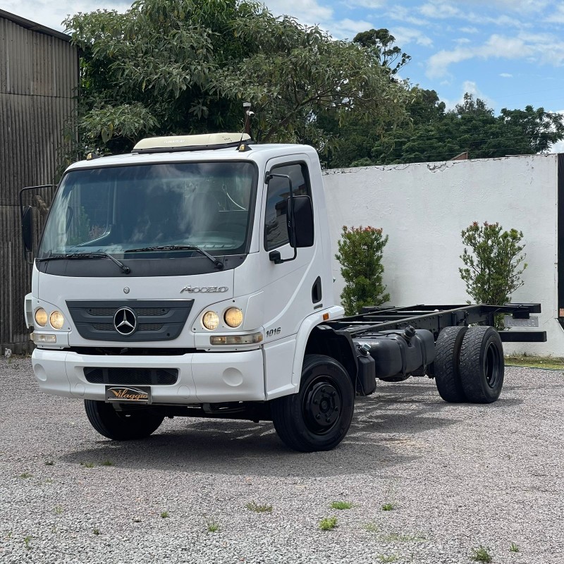 MERCEDES-BENZ - ACCELO 1016 - 2012/2012 - Branca - R$ 189.900,00
