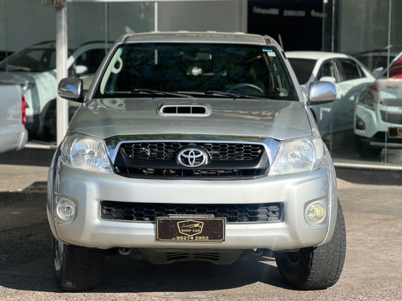 HILUX 3.0 SRV 4X4 CD 16V TURBO DIESEL 4P MANUAL - 2006 - MONTENEGRO