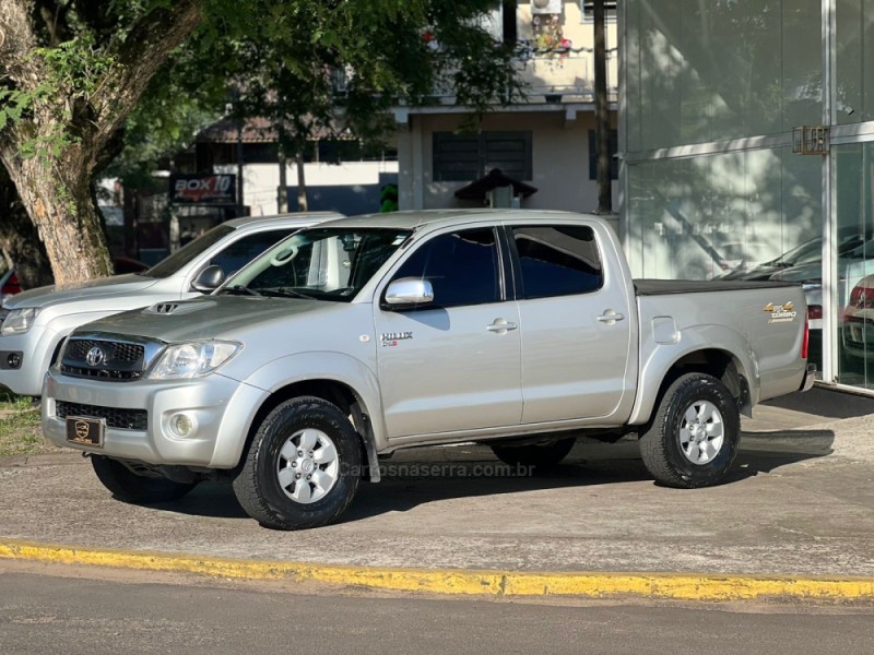 HILUX 3.0 SRV 4X4 CD 16V TURBO DIESEL 4P MANUAL - 2006 - MONTENEGRO