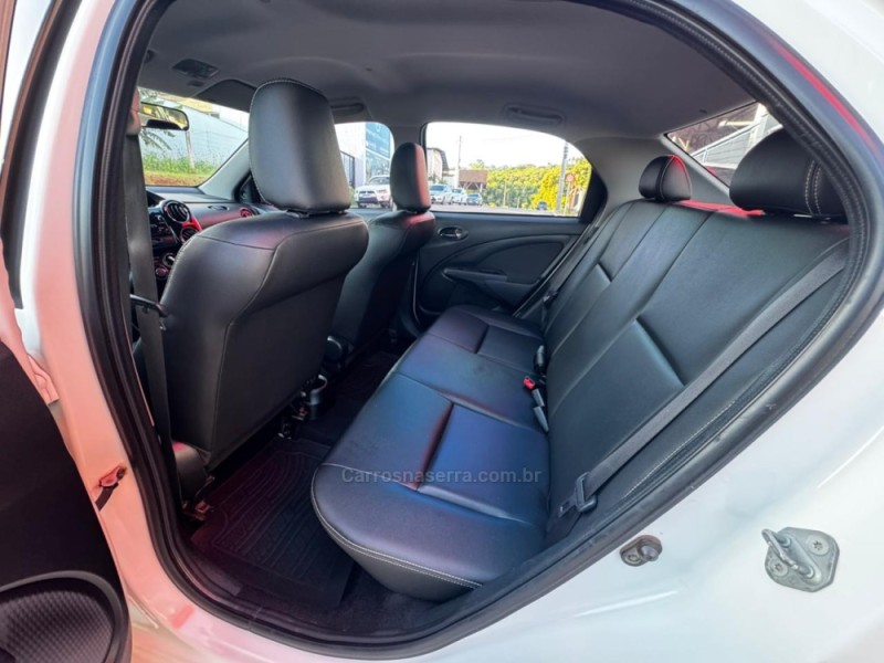 ETIOS 1.5 XLS SEDAN 16V FLEX 4P MANUAL - 2015 - FELIZ