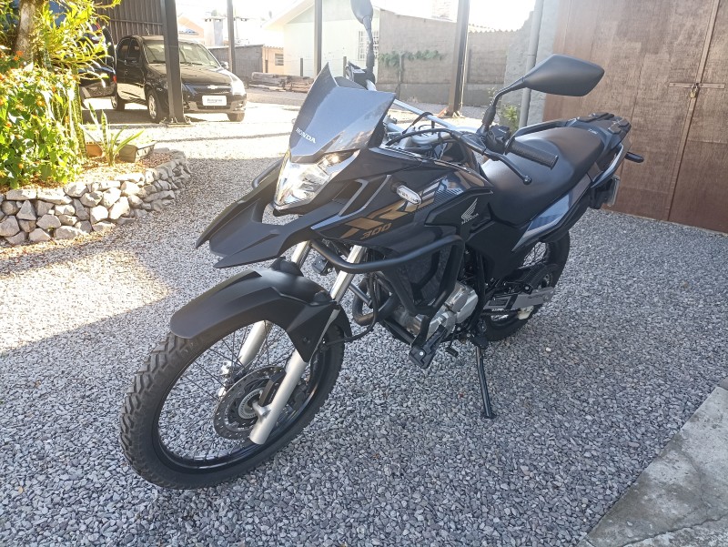 xre 300 abs 2022 bento goncalves